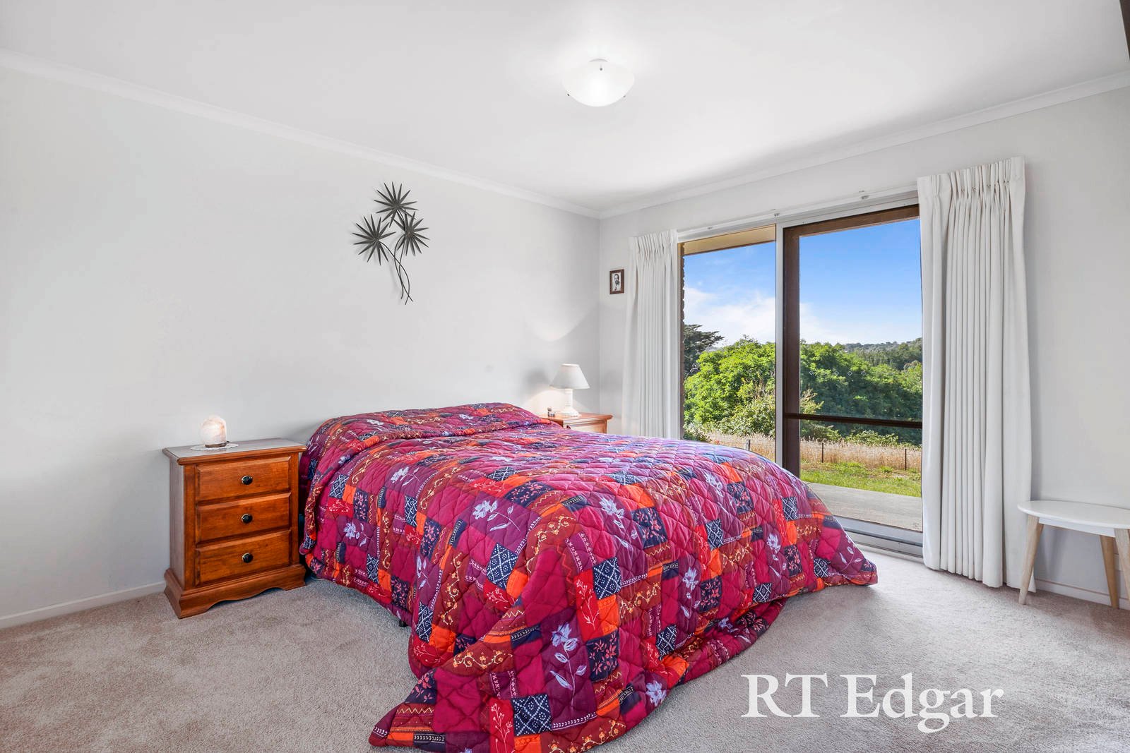 Property Gallery Thumbnail 12