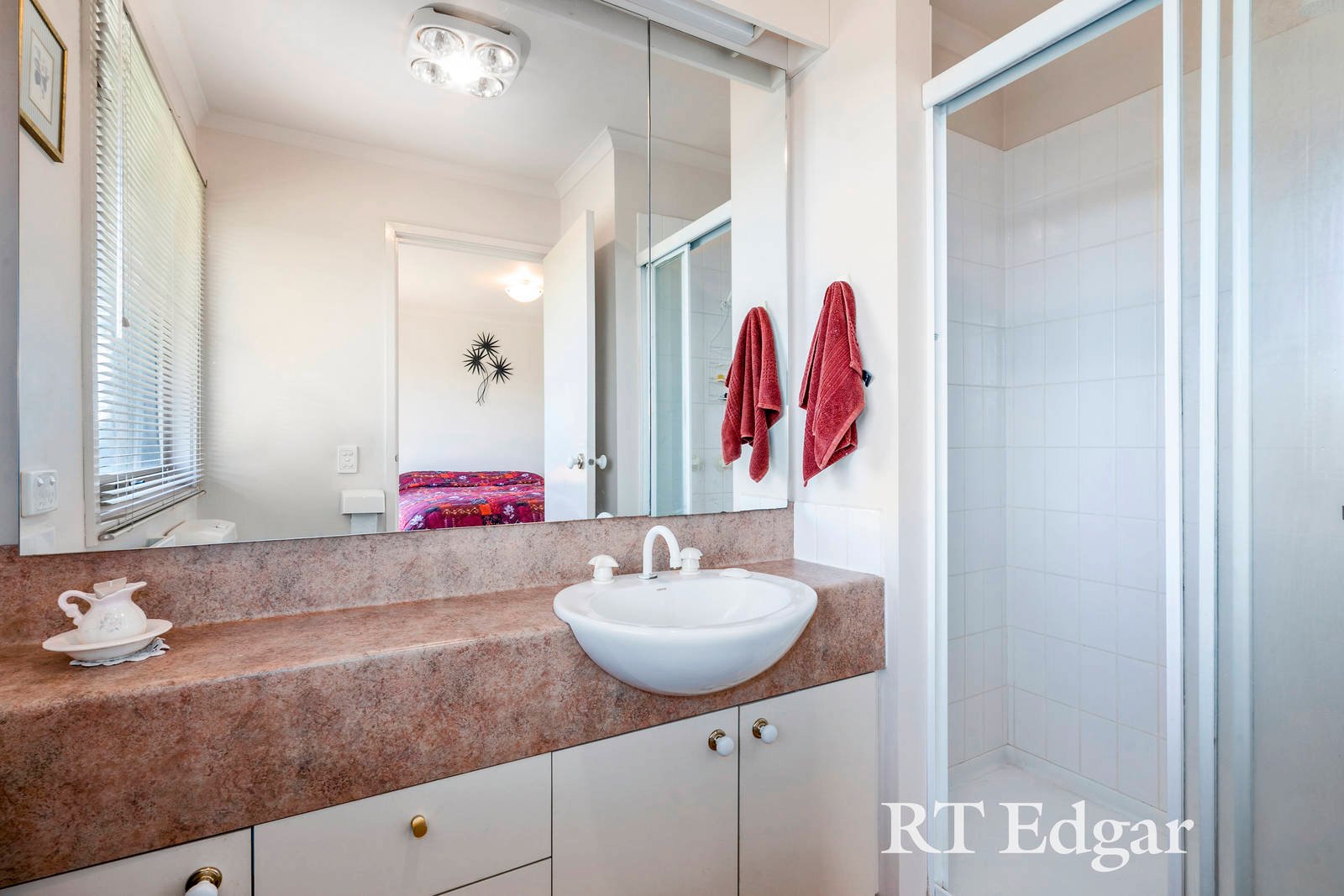 Property Gallery Thumbnail 13