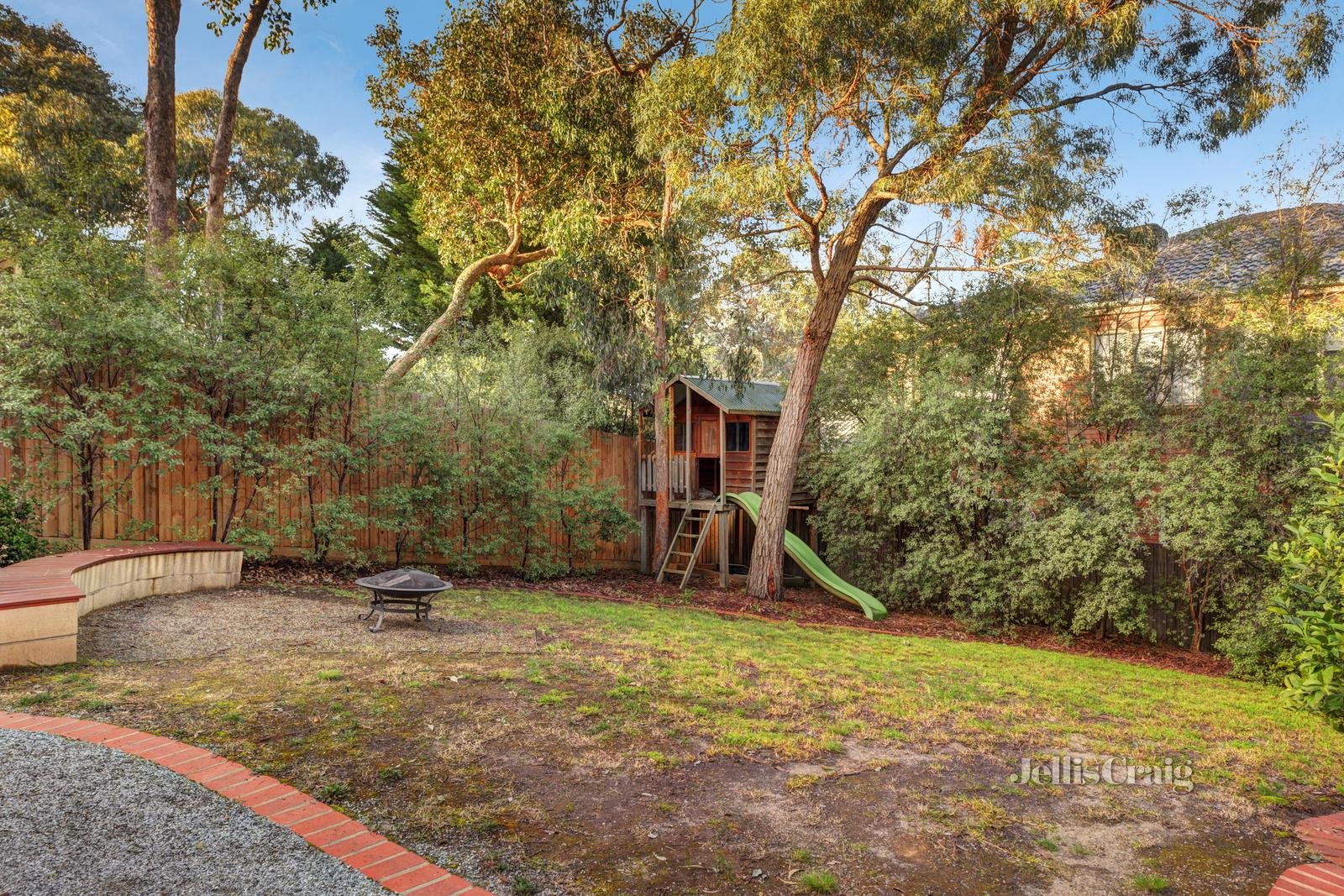 1 Melissa Court, Eltham North image 14