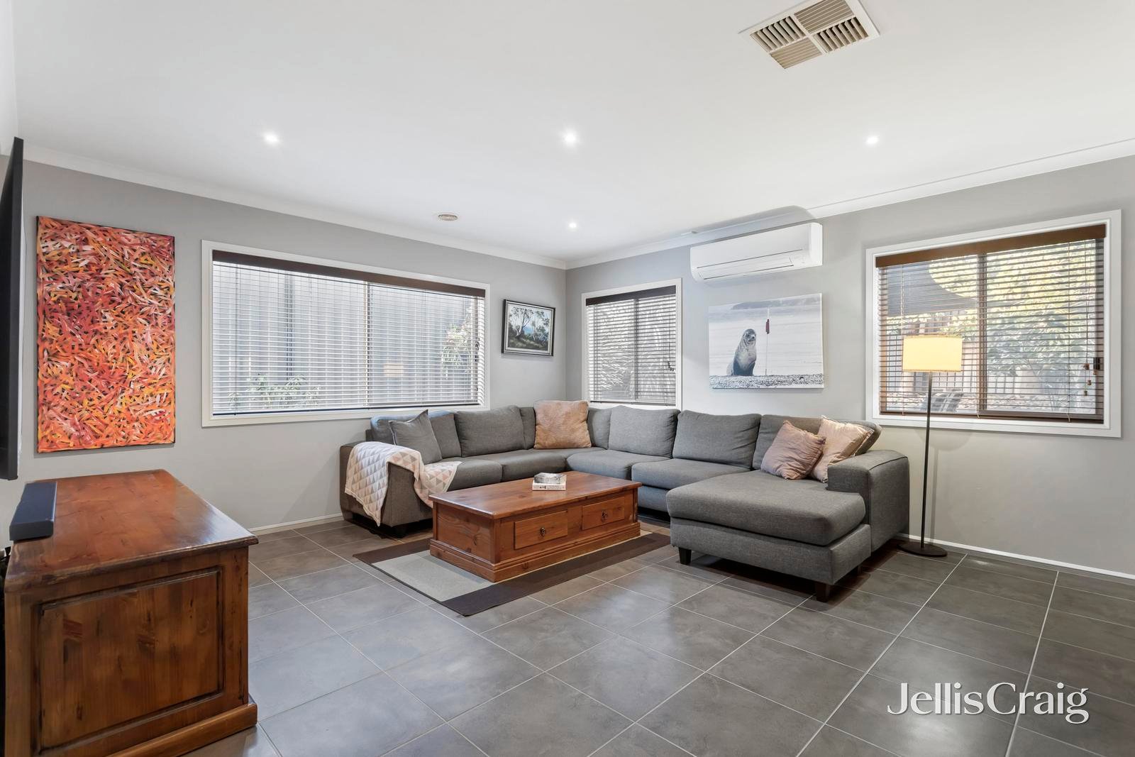 1 Michigan Grange, Pakenham image 2
