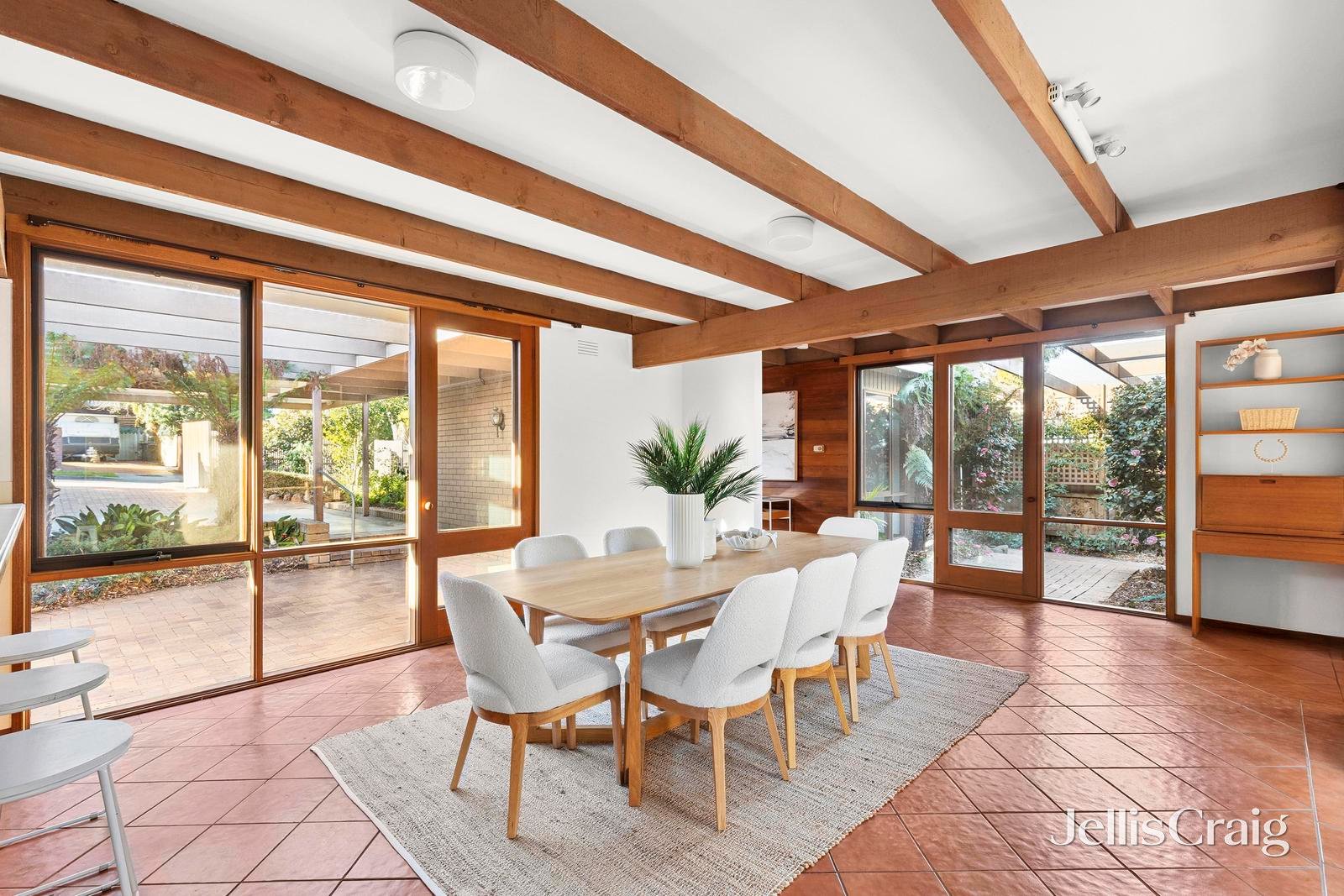 1 Milford Place, Belmont image 10
