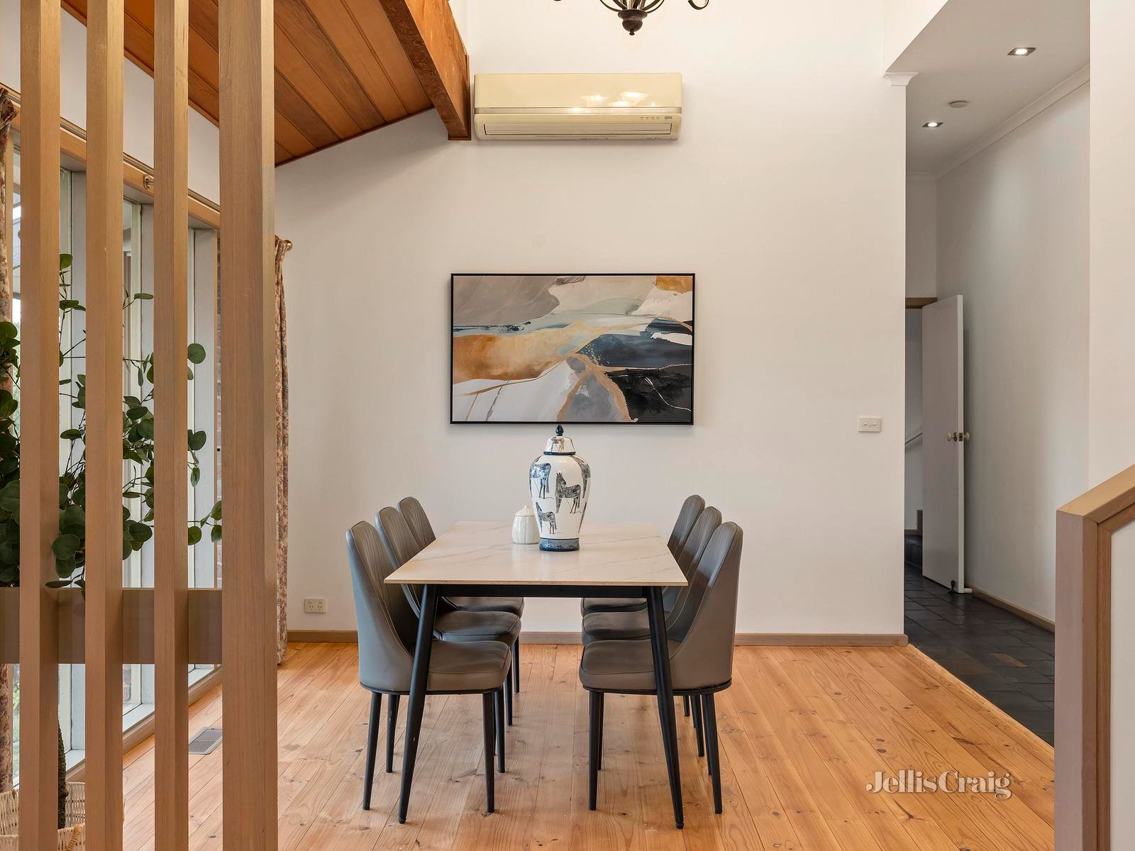 1 Miramar Court, Donvale image 8