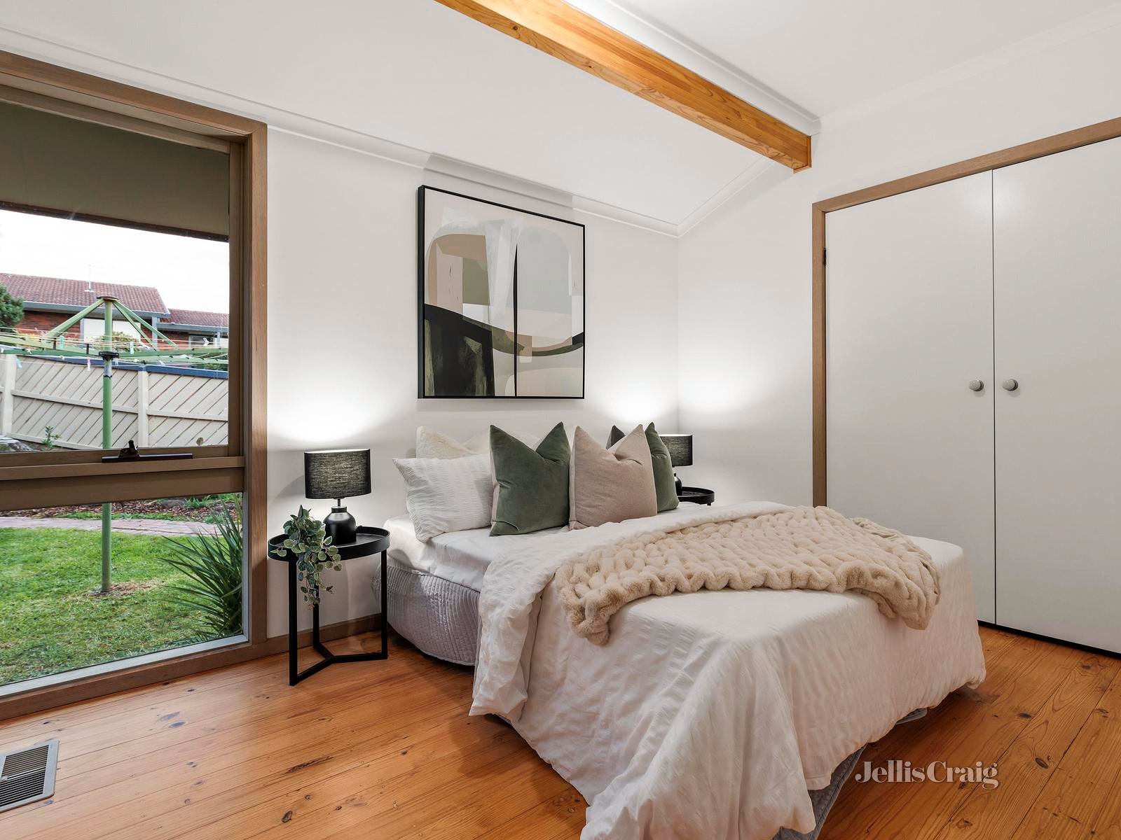 1 Miramar Court, Donvale image 10