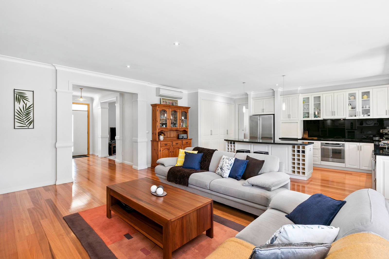 Property Gallery Thumbnail 9