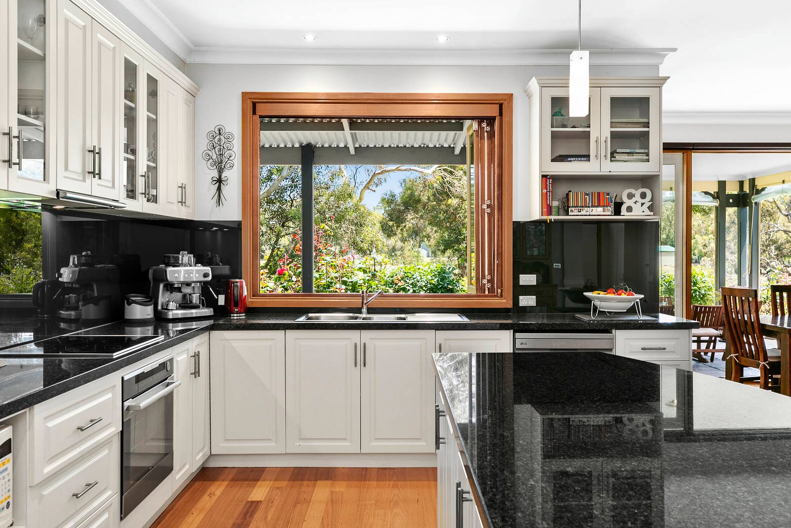 Property Gallery Thumbnail 27