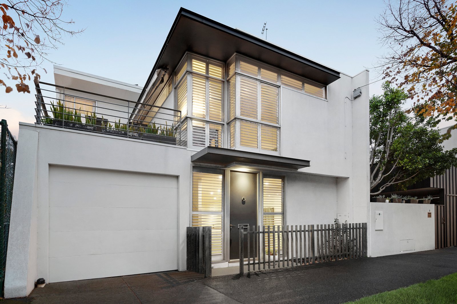 1 Moubray Street