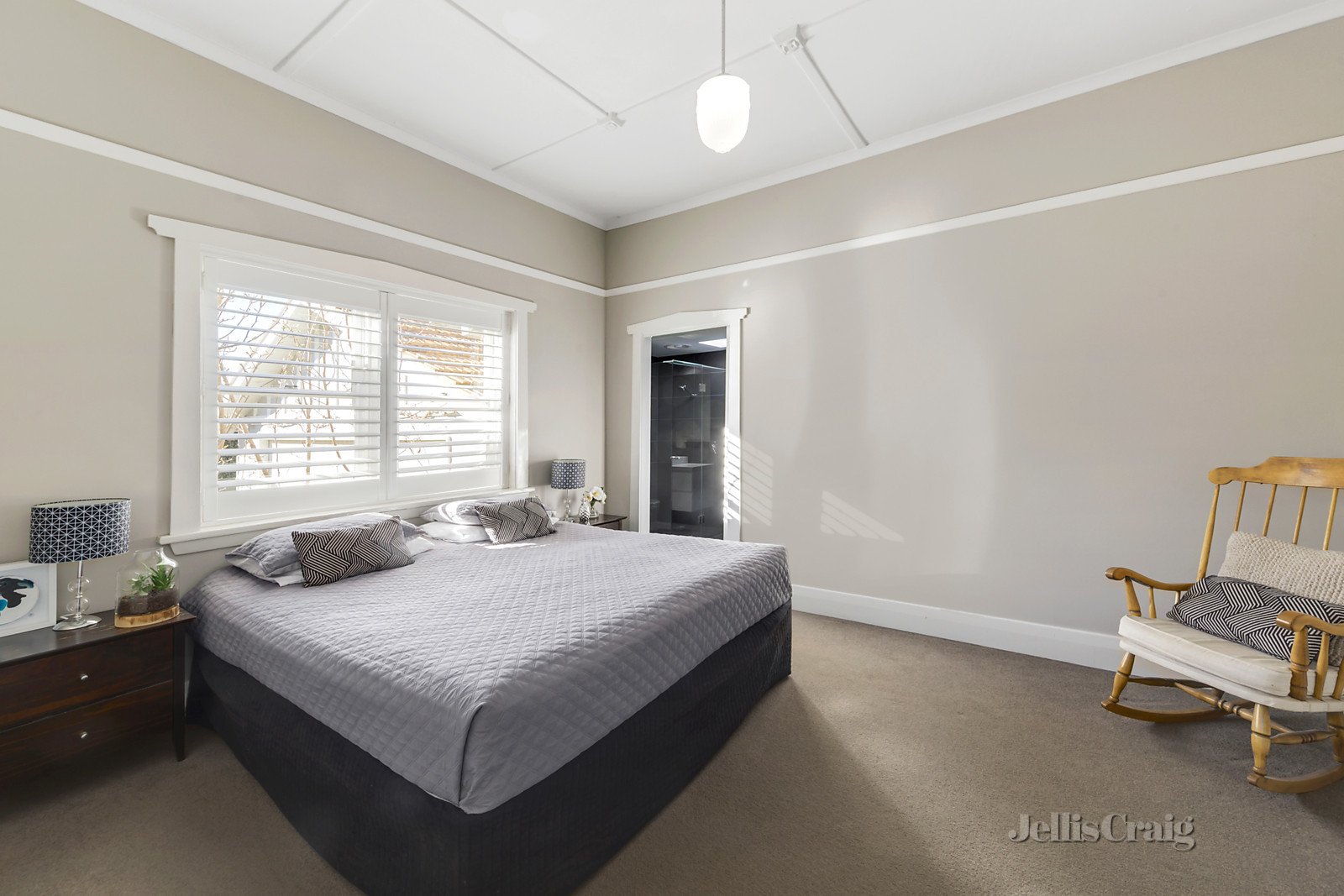 1 Mount View Court, Burwood image 6