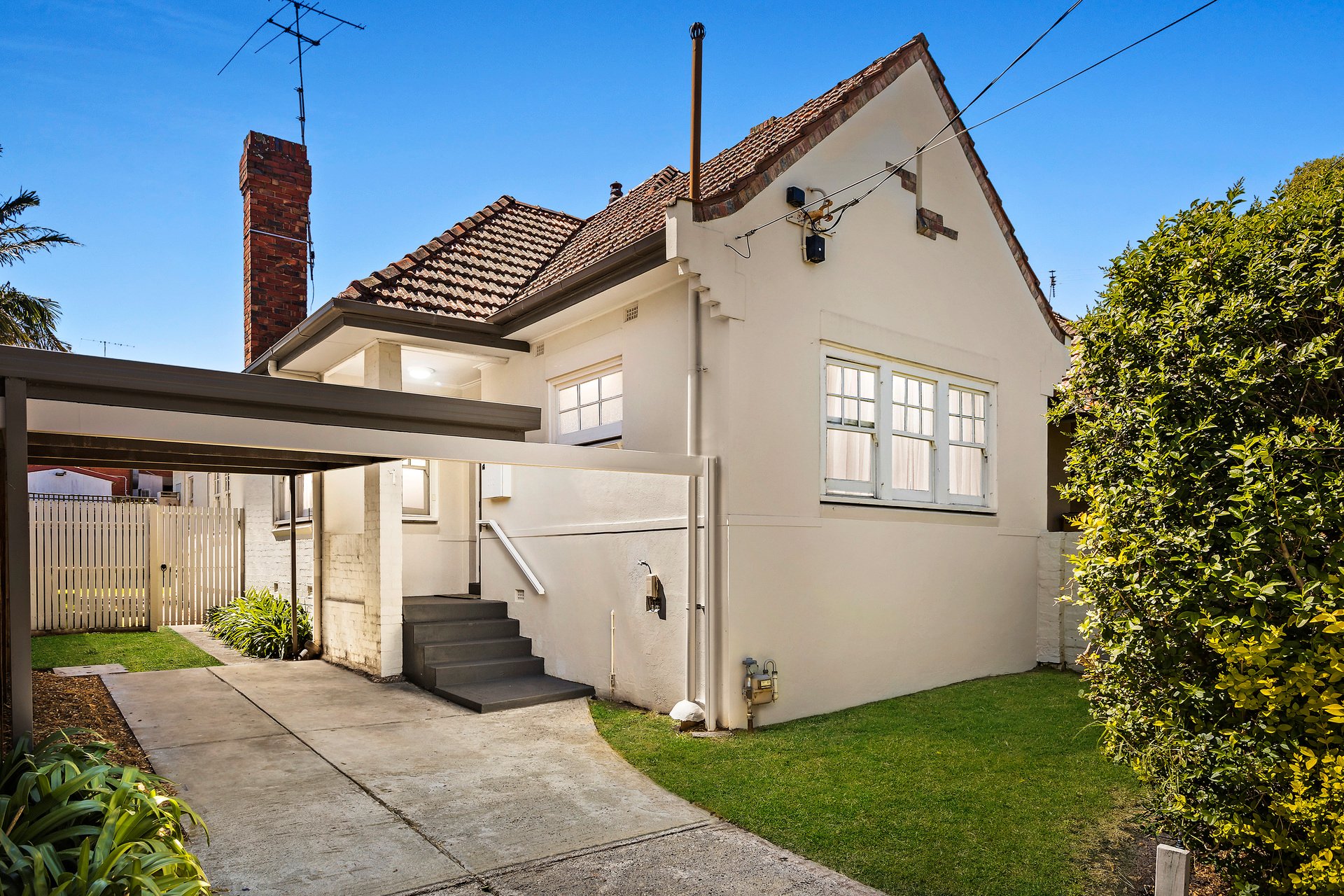 Property Gallery - Main Image