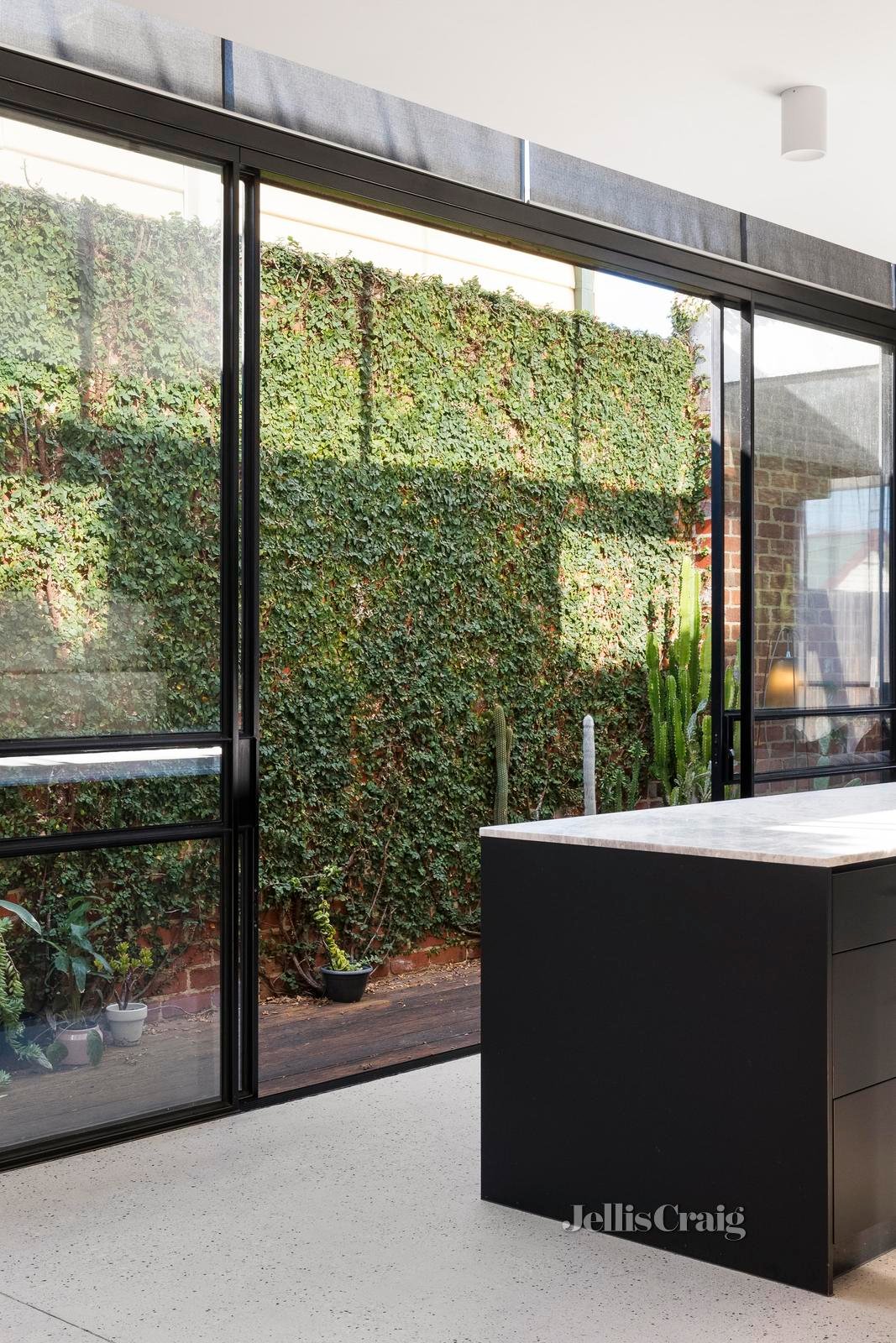 1 Myrtle Street, Clifton Hill image 5