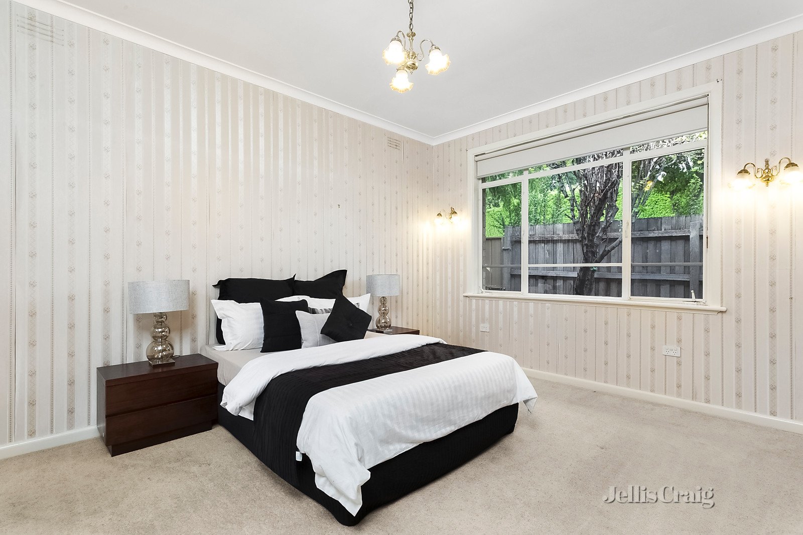 1 Nairn Avenue, Ascot Vale image 4