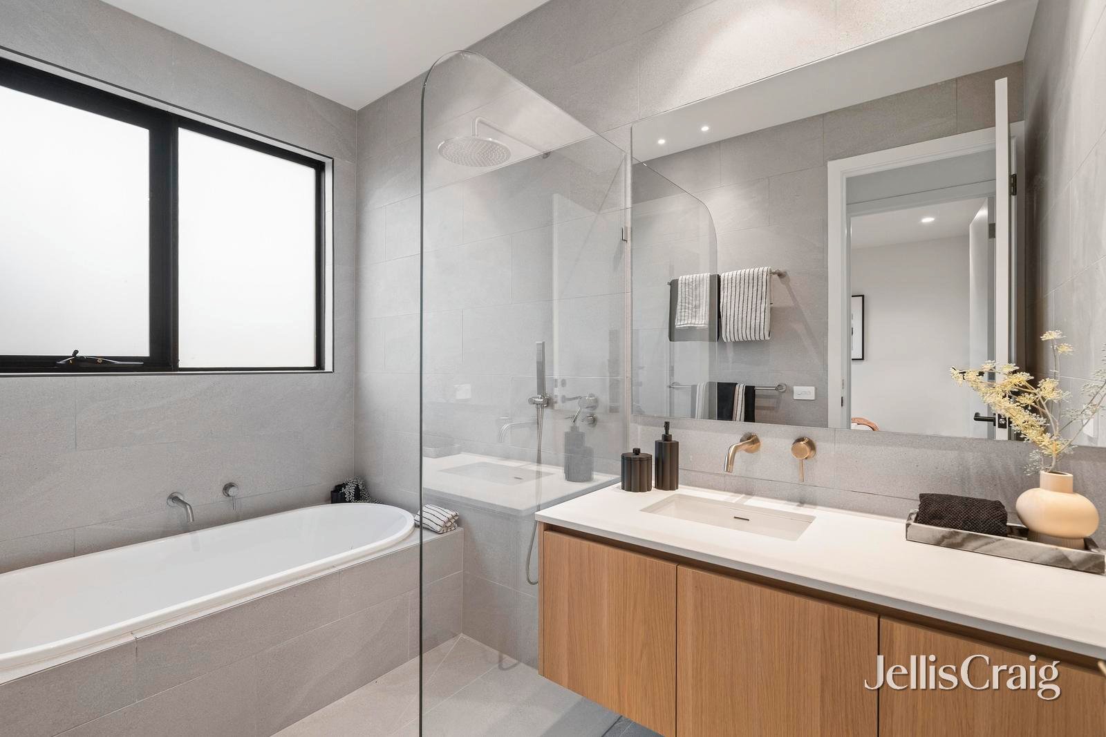 1 Nestan Drive, Ringwood image 12