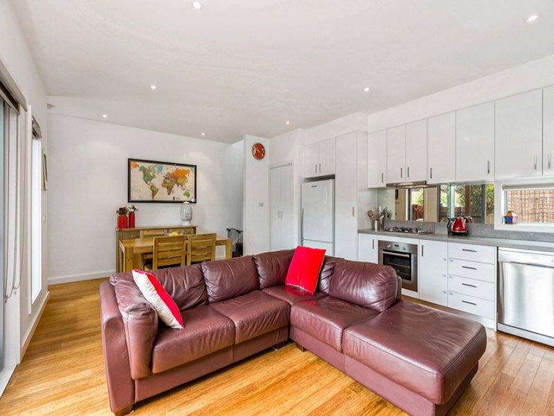 1 Newcastle St  YARRAVILLE