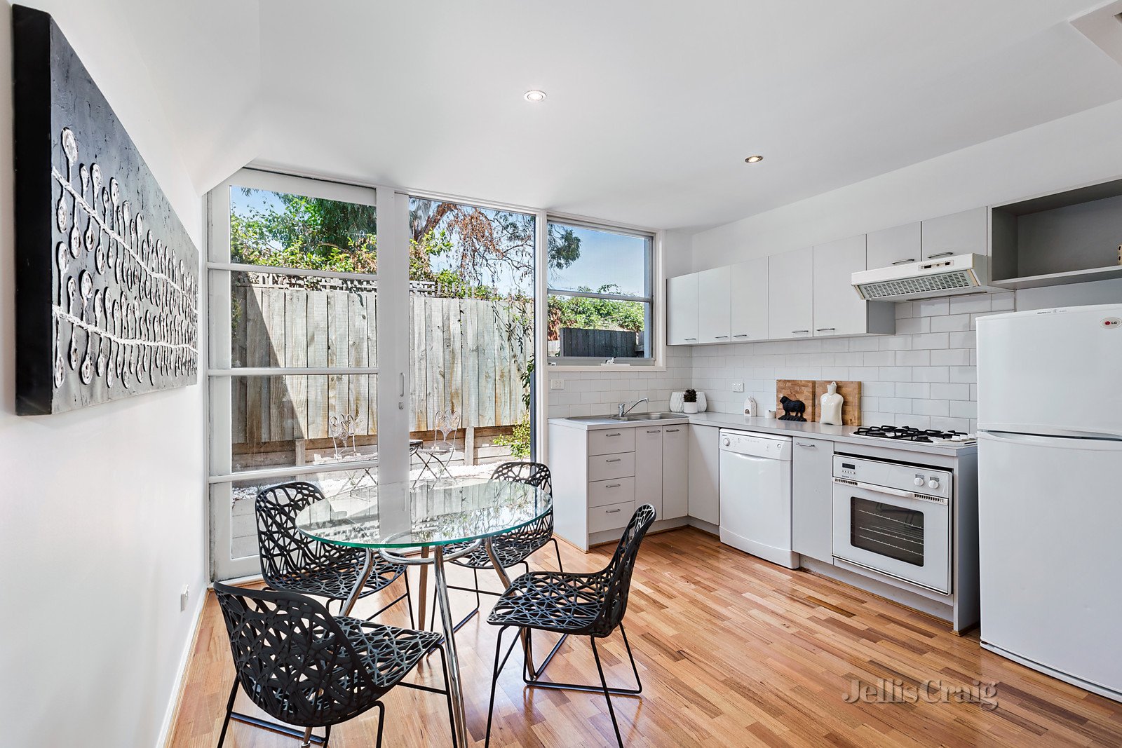 1 Newry Lane, Prahran image 3