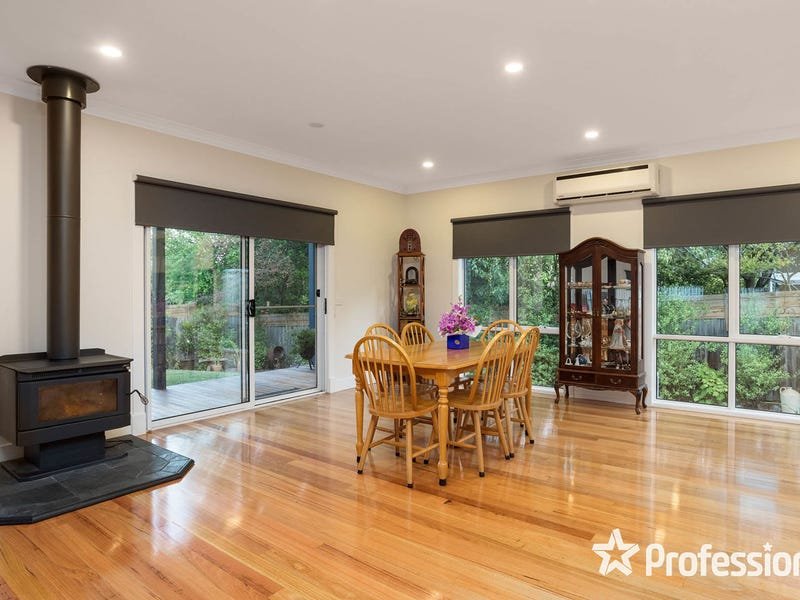 1 Nicholas Road, Wandin North image 6