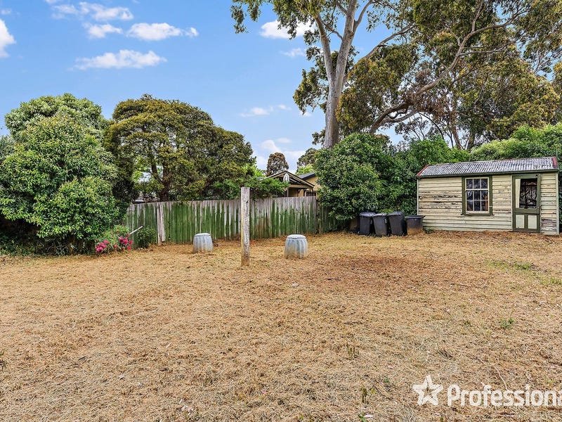 1 Nigel Court, Ringwood image 7