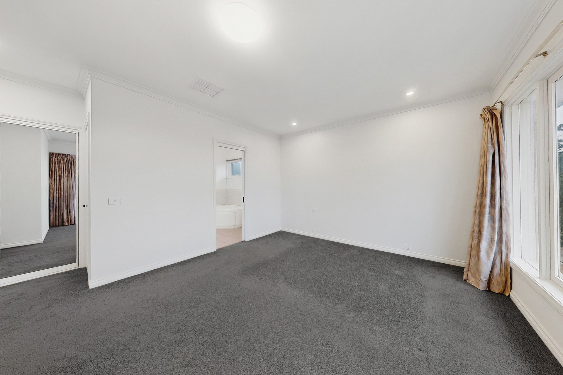 1 Nightingale Close, Donvale image 13