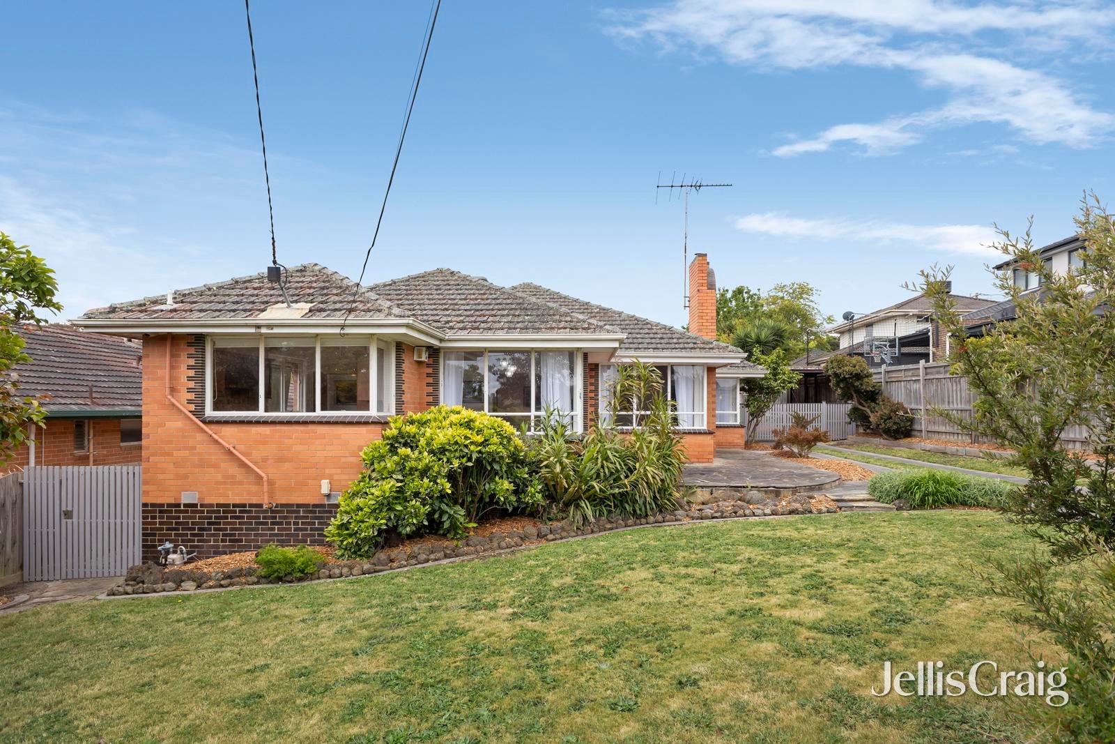 1 Norma Street, Doncaster image 9