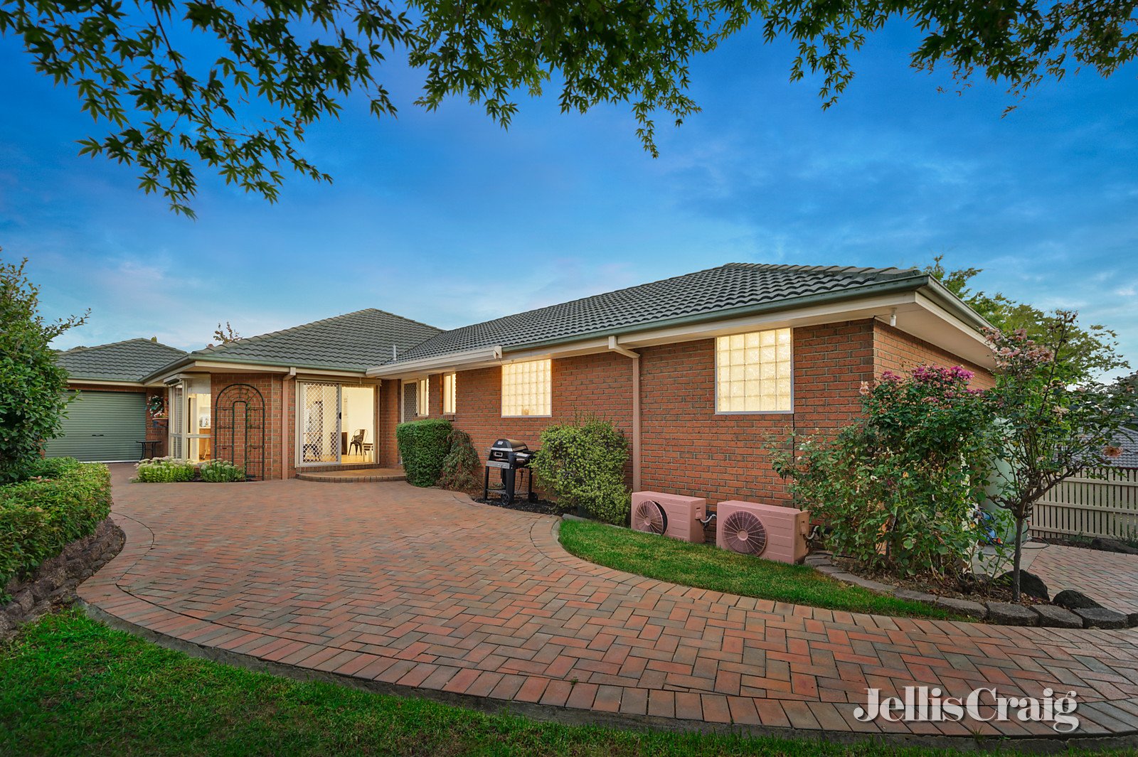 1 Norwich Close, Chirnside Park image 7