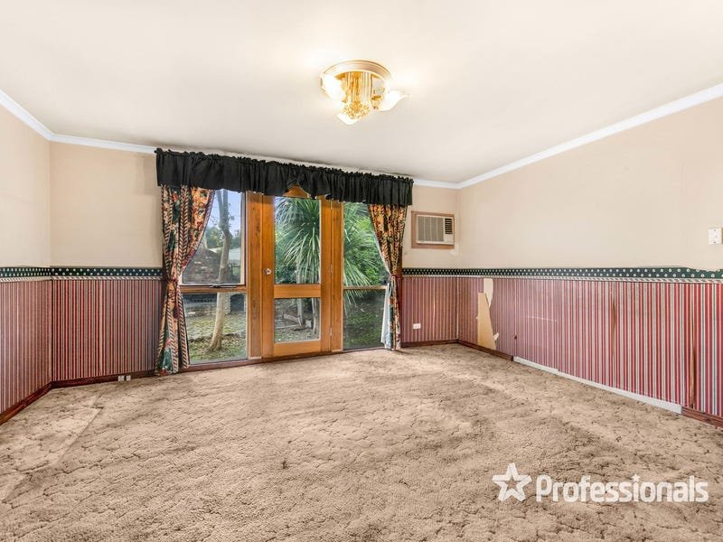 1 Olive Grove, Boronia image 4