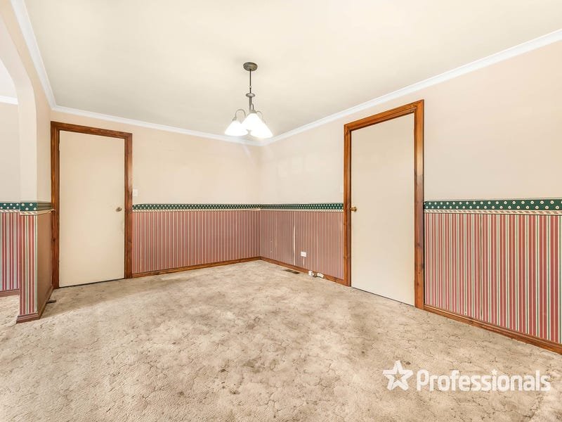 1 Olive Grove, Boronia image 5