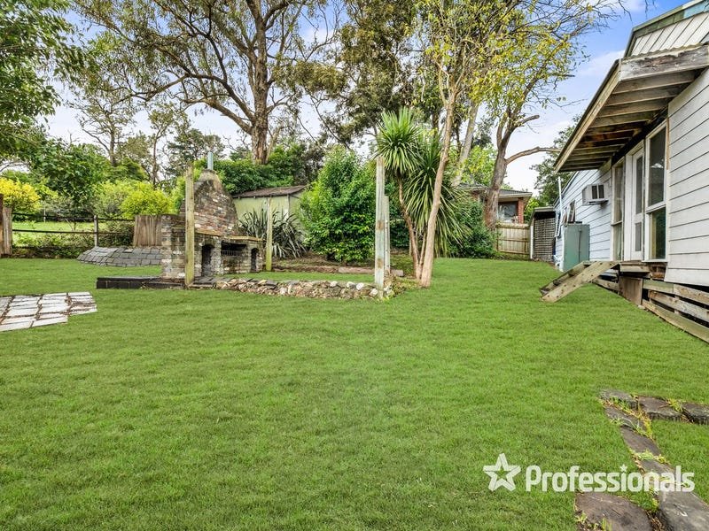 1 Olive Grove, Boronia image 12