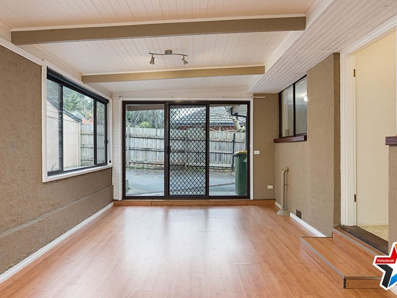 1 Olive Grove, Lilydale image 6