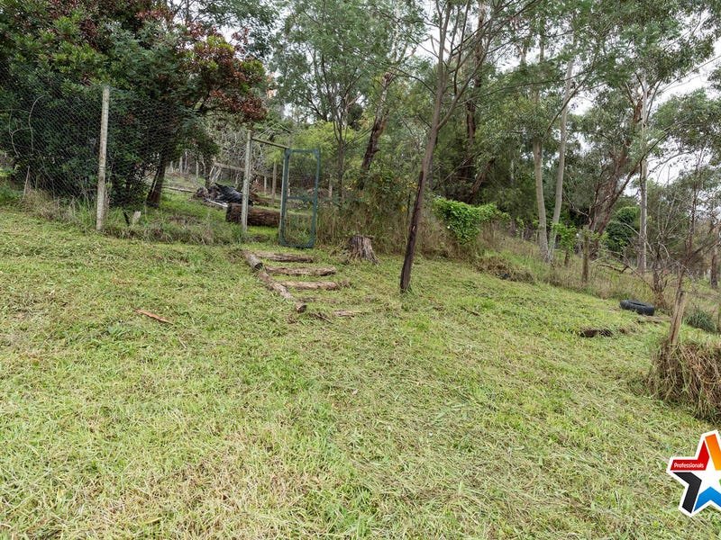 1 Olive Grove, Lilydale image 11