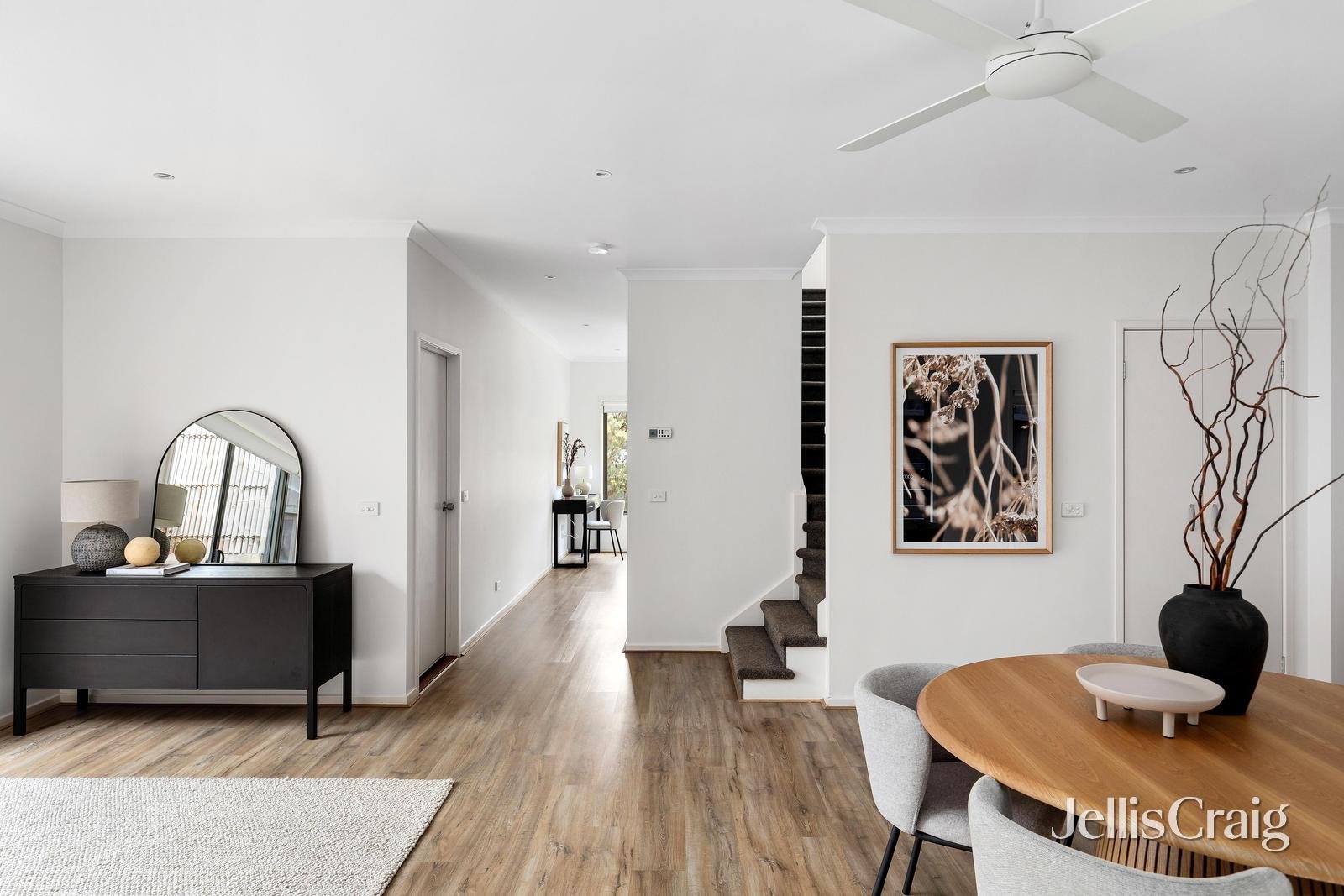 1 Orr Lane, Montmorency image 4