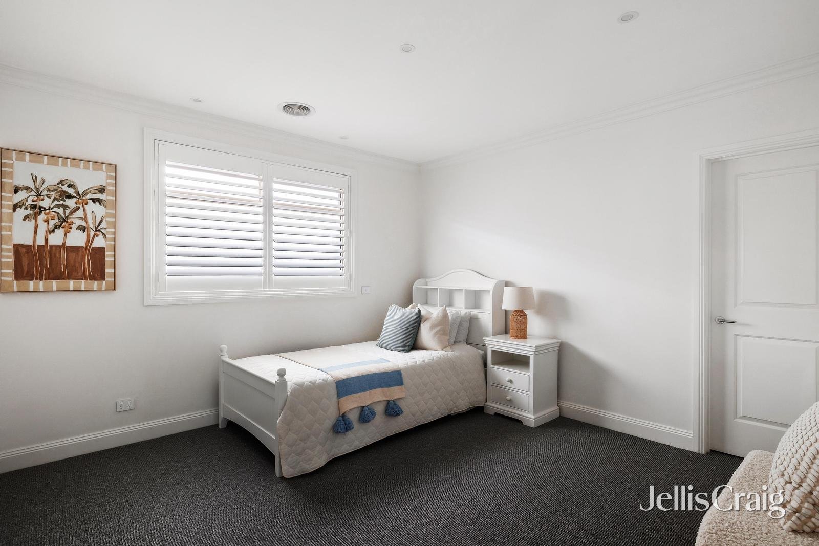 1 Osborne Avenue, Bentleigh image 16