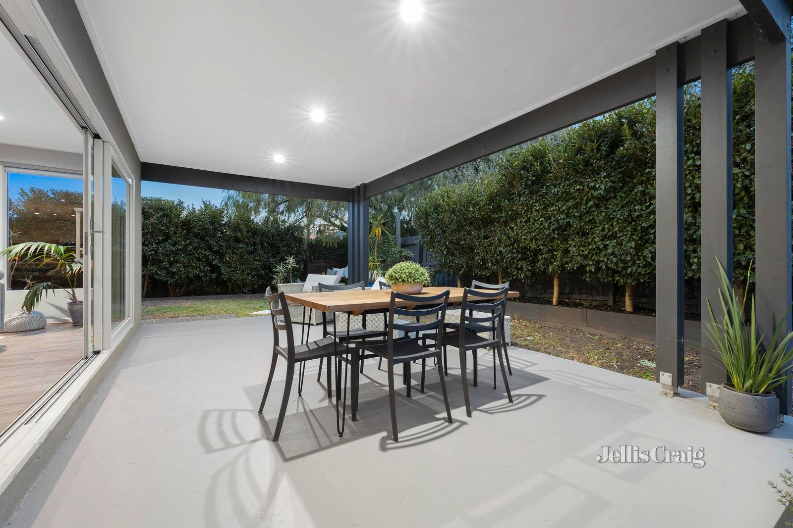 1 Otford Close, Moorabbin image 18