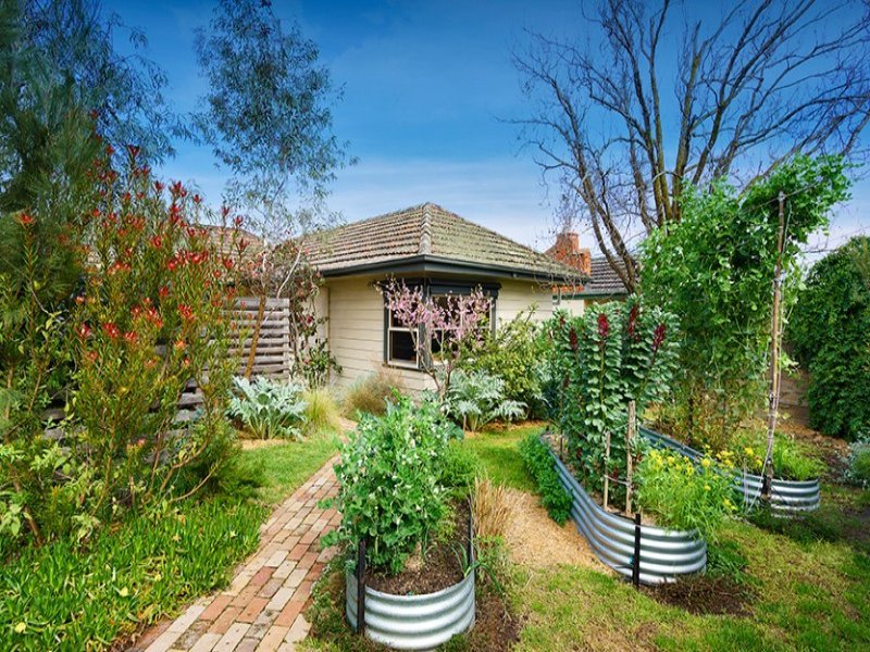 1 Packham Street, Box Hill North image 2