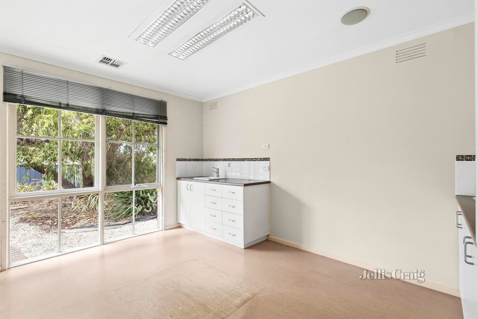 1 Paloma Court, Hoppers Crossing image 14