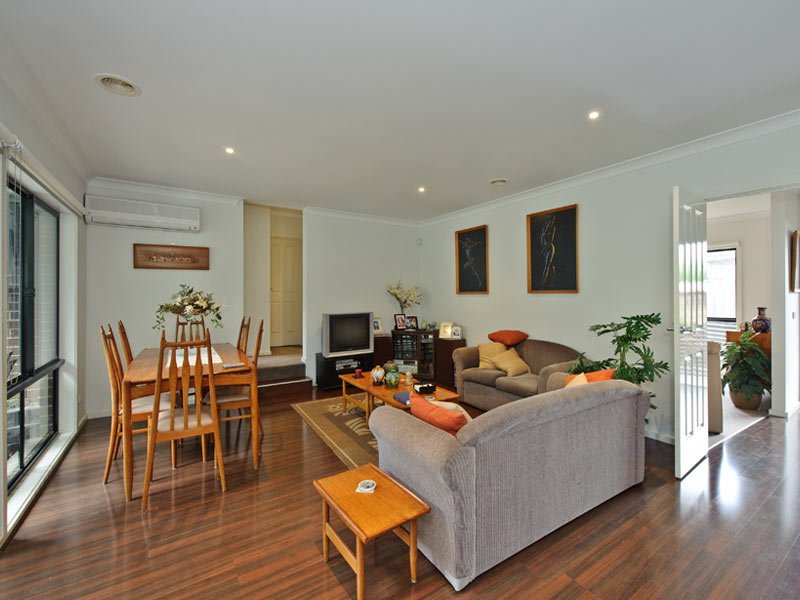 1 Papagee Lane, Box Hill North image 3