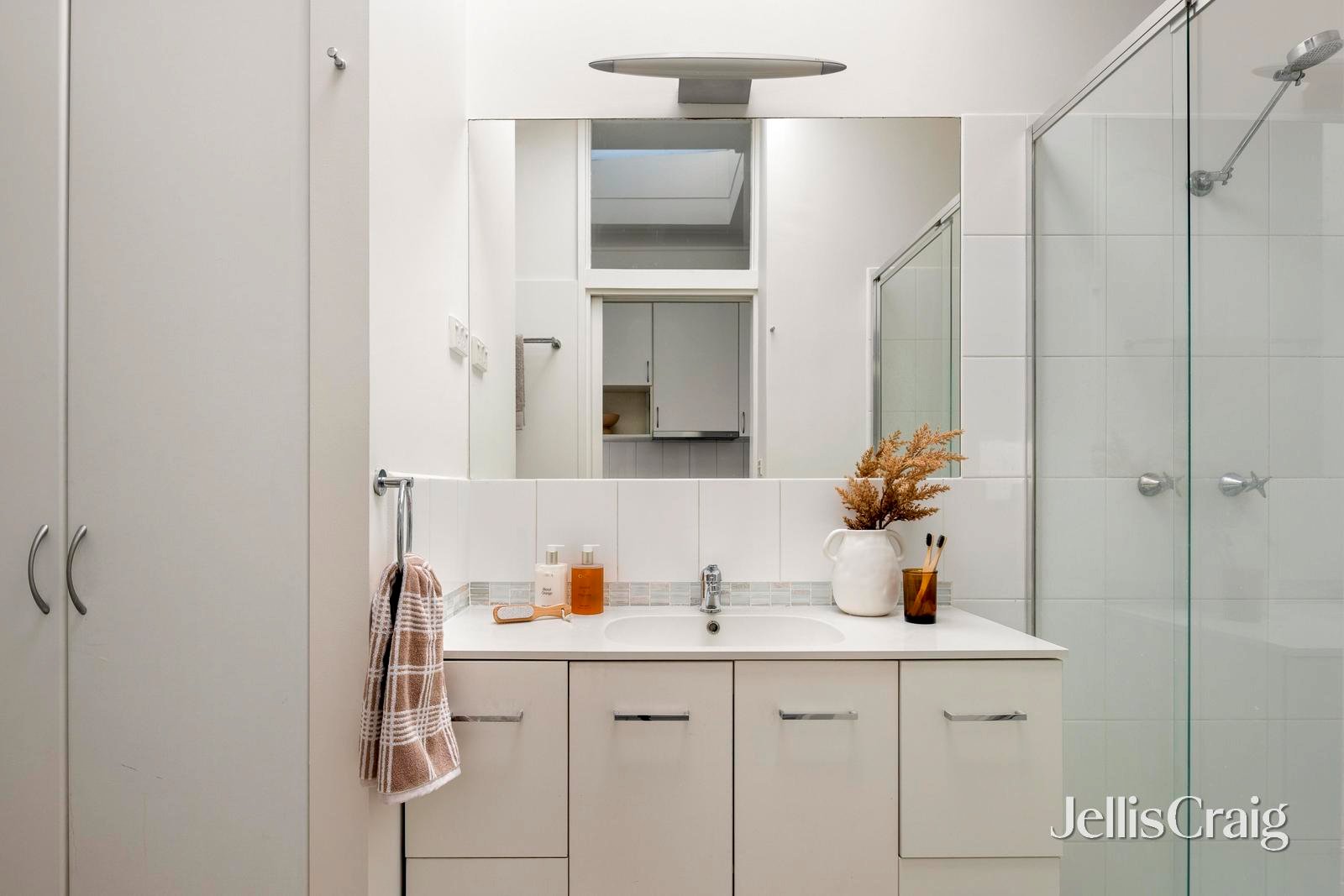 1 Park Road, Middle&nbsp;Park image 20