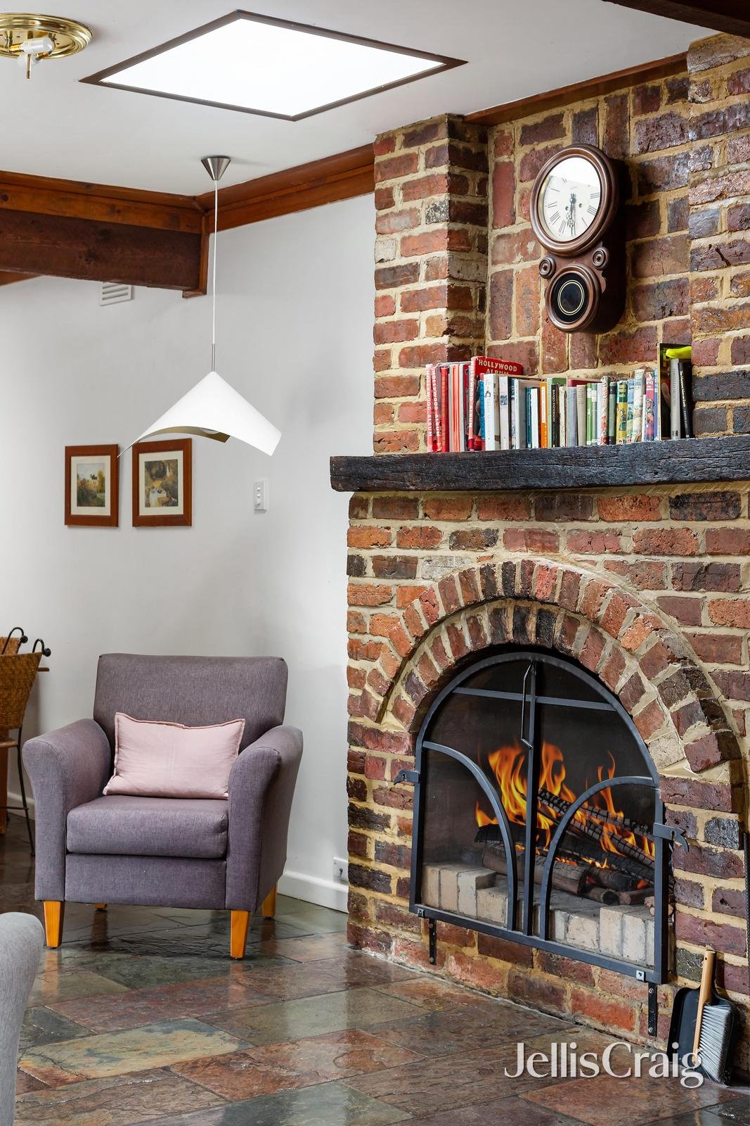 1 Parsons Road, Eltham image 11