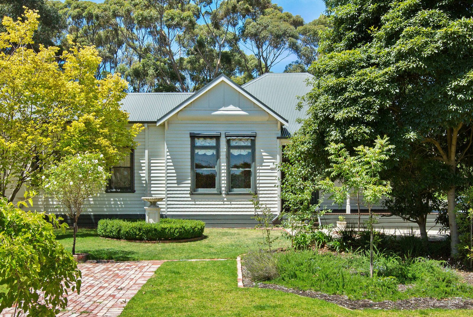 Property Gallery - Main Image