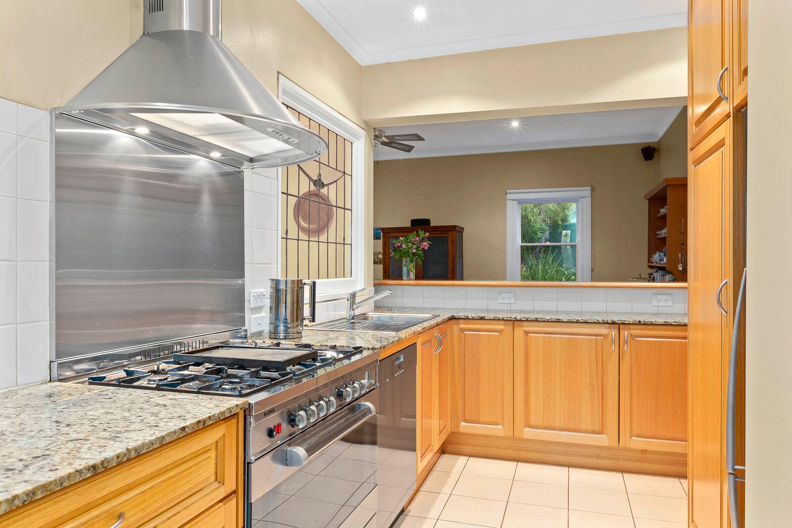 Property Gallery Thumbnail 6