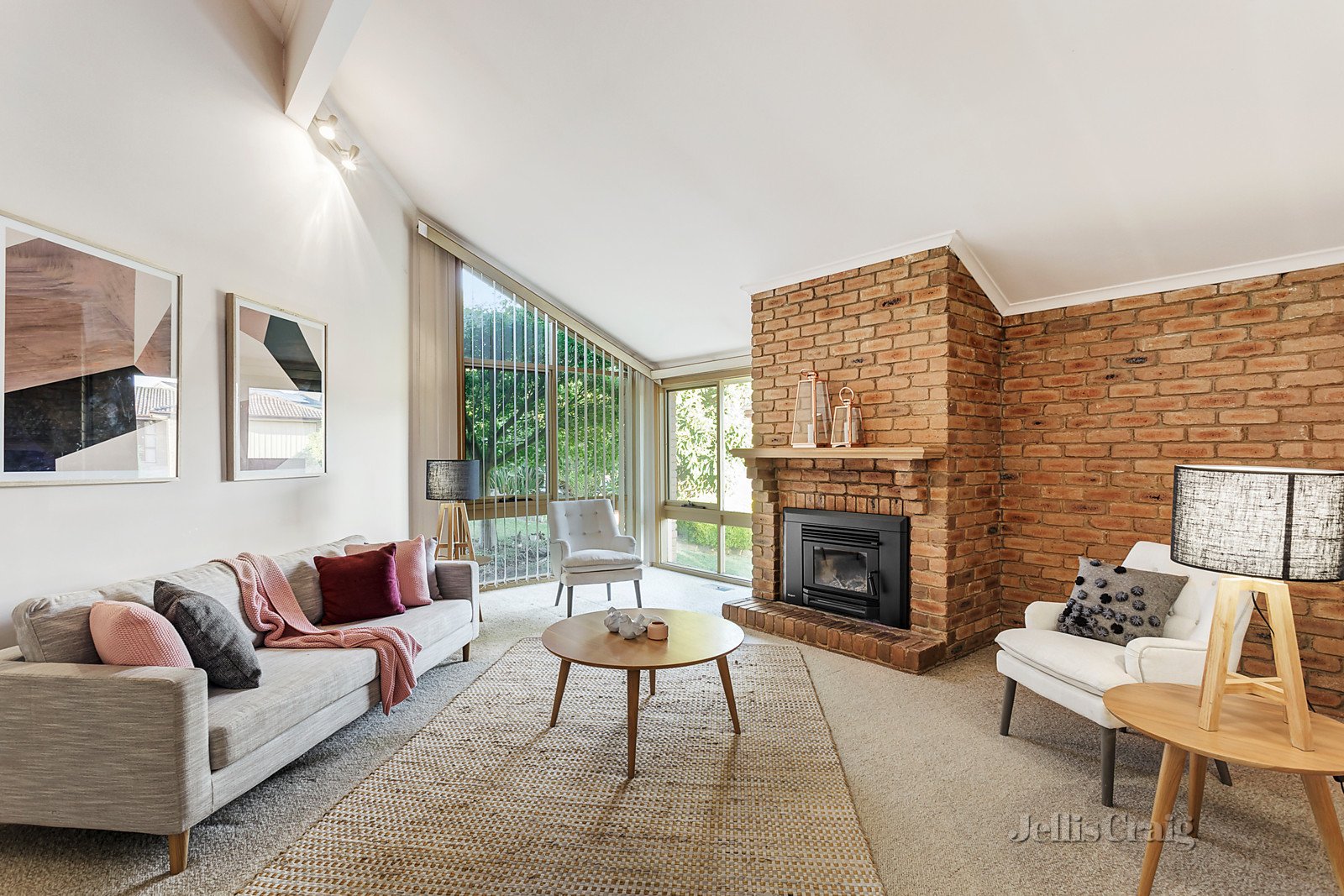 1 Pepper Court, Templestowe image 2