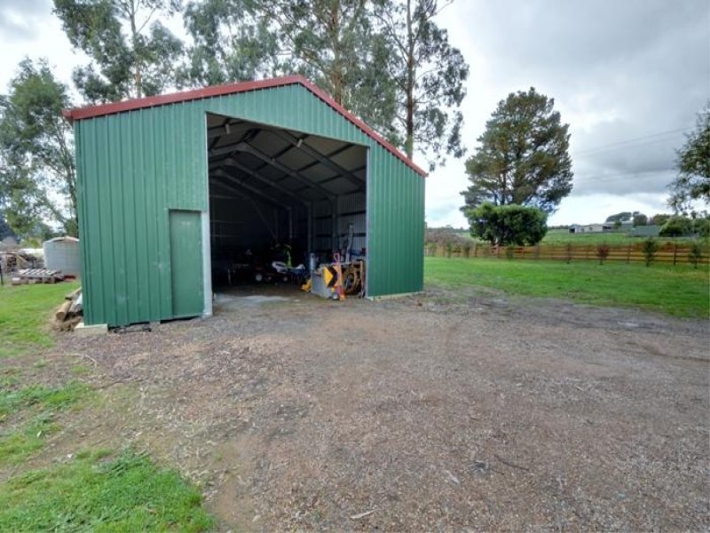 1 PEREGRINE Drive, Kinglake West image 4