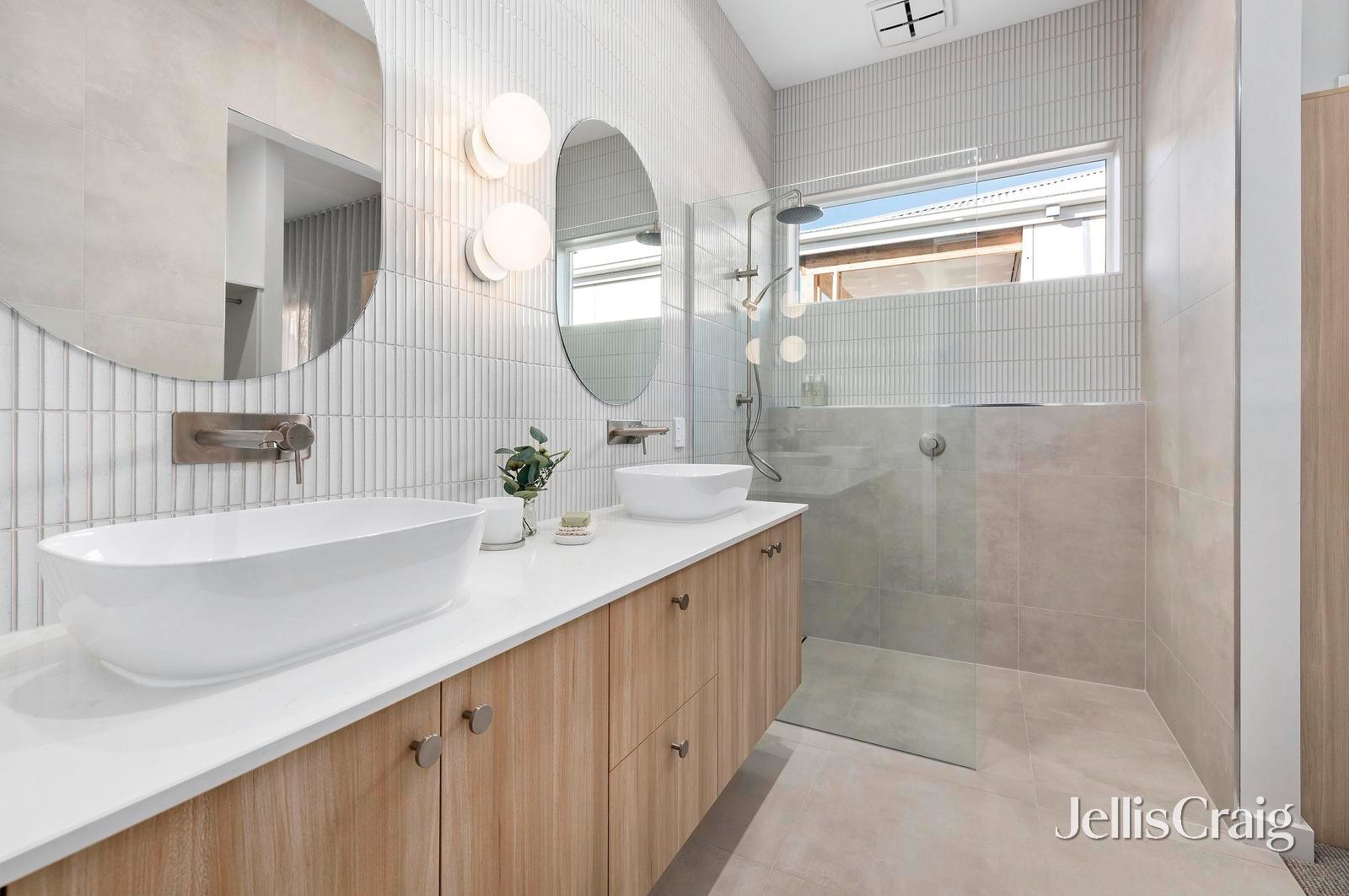 1 Pernonie Street, Lucas image 7