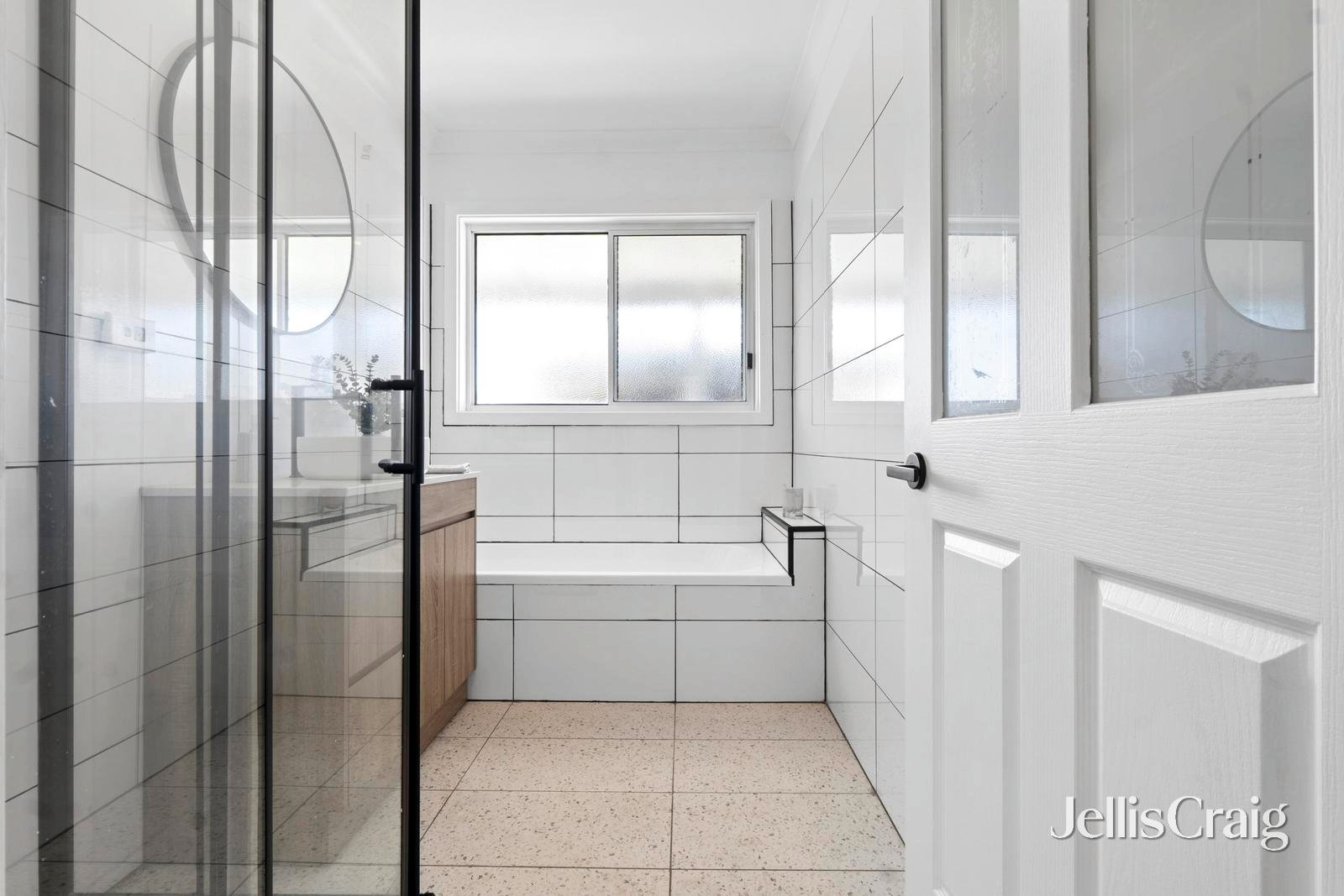 1 Perrins Street, Daylesford image 8