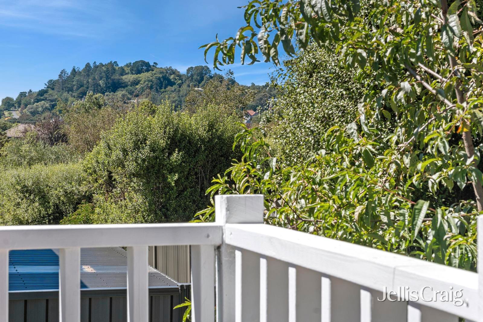 1 Perrins Street, Daylesford image 9