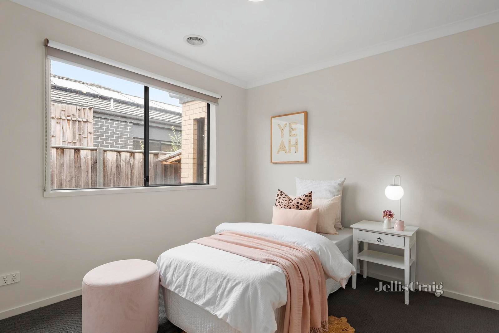 1 Phalaris Park Drive, Lovely Banks image 11