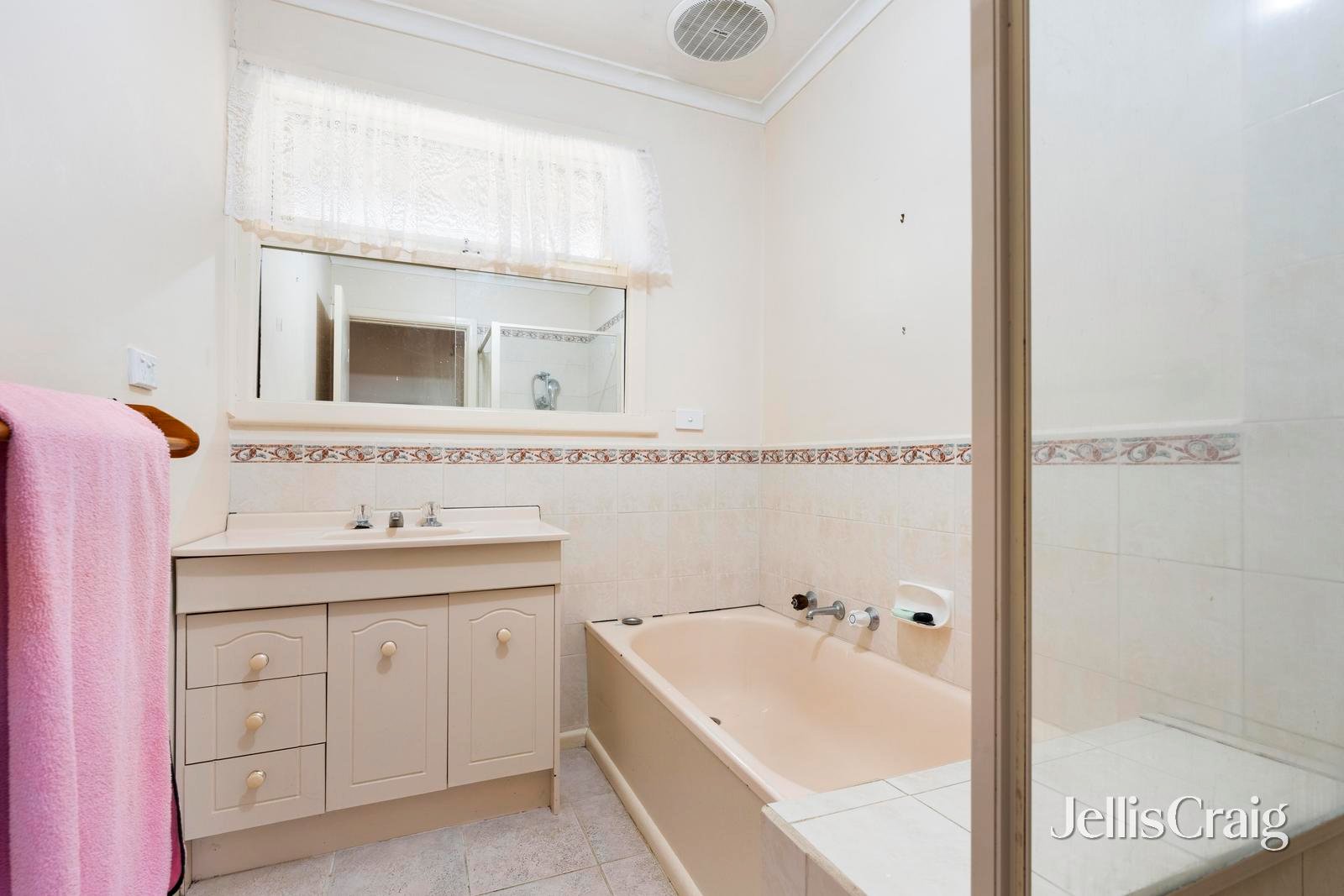 1 Piperita Road, Ferntree&nbsp;Gully image 8