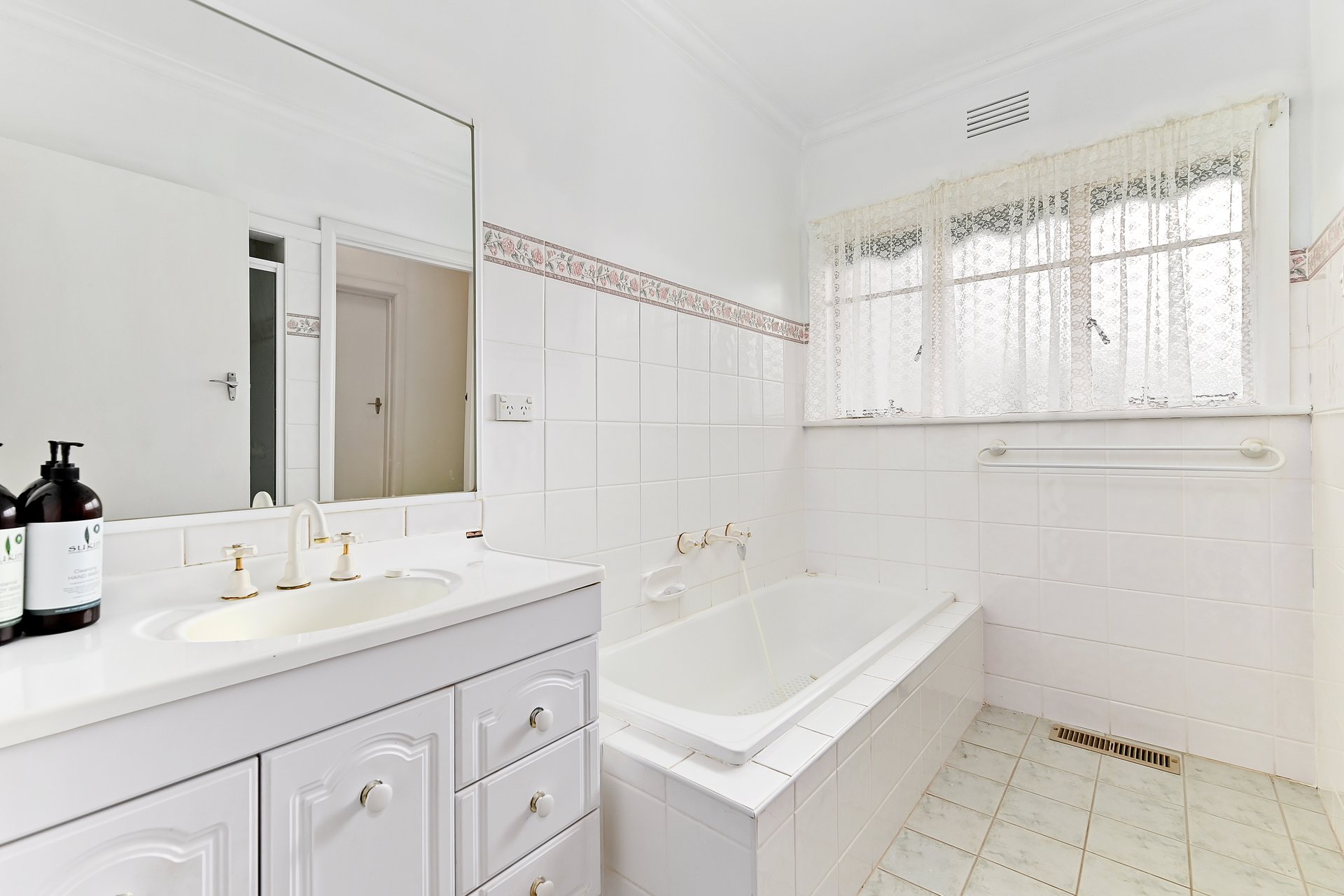 1 Poole Street, Burwood image 7
