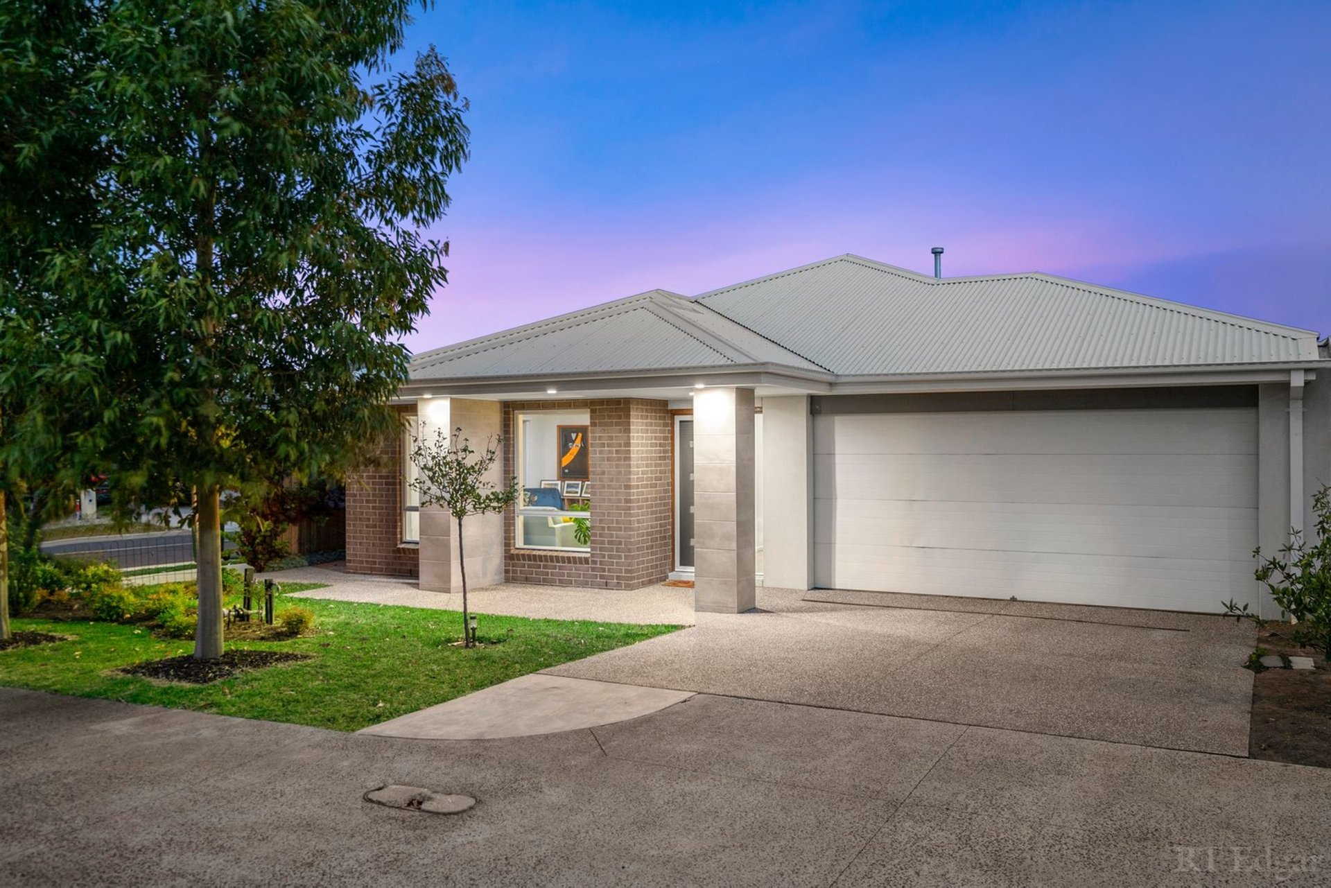 Property Gallery - Main Image
