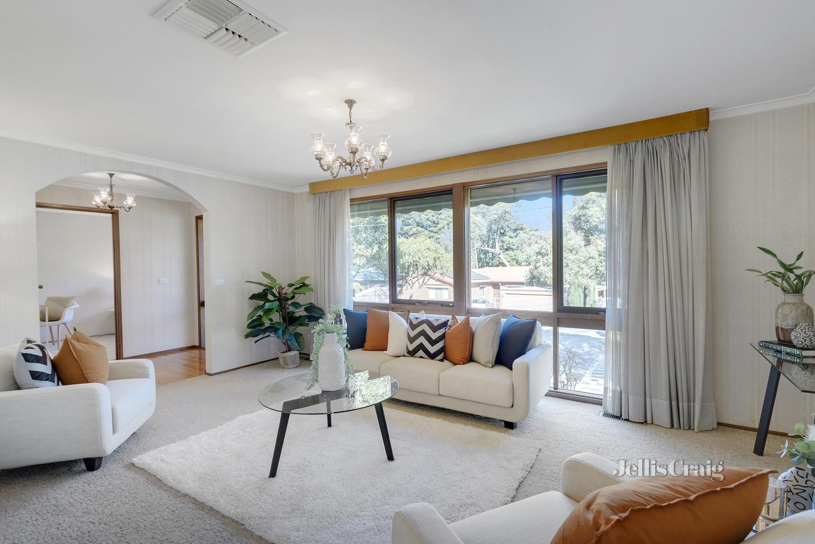 1 Radiata Close, Ringwood North image 2