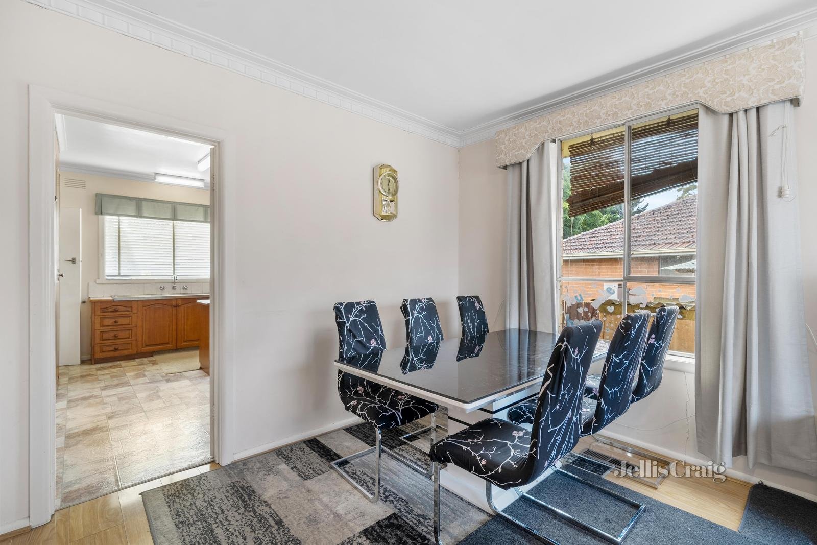 1 Railway Parade North, Glen Waverley image 3