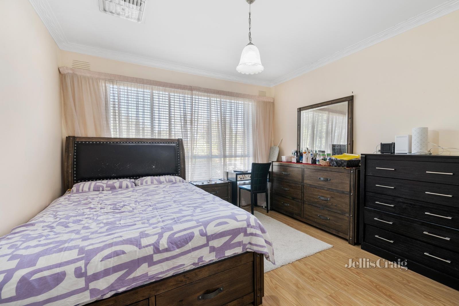 1 Railway Parade North, Glen Waverley image 7