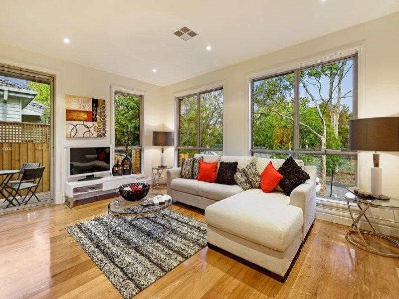 1 Railway Road, Blackburn image 3